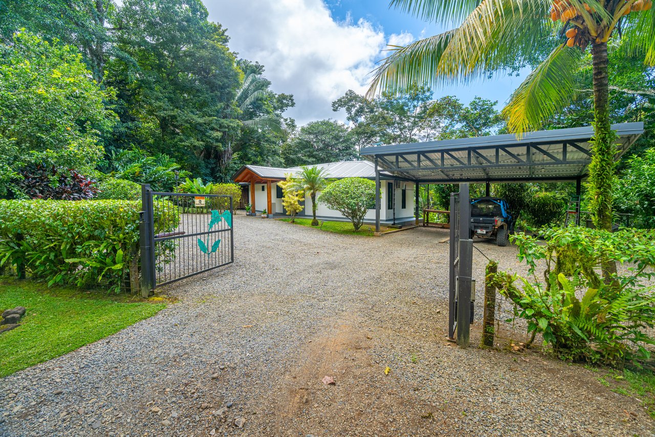 Modern Jungle Paradise, Bordered by River on 2.14 acres