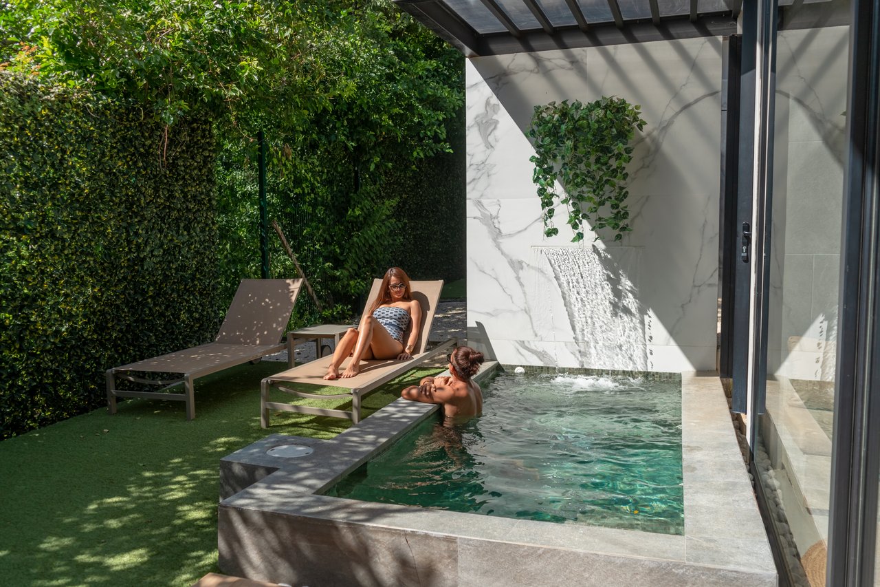 20882 - Multi-Villa Property with 18 Bedrooms, Pool & Clubhouse, Tamarindo