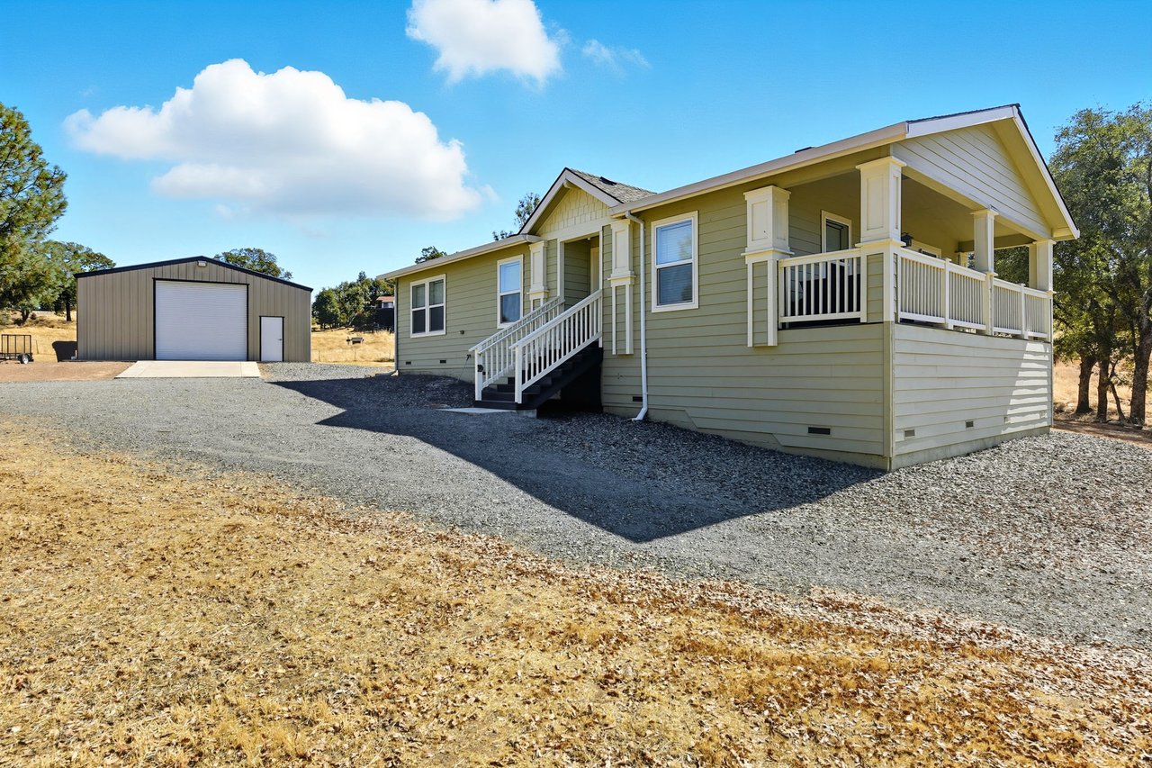 18400 Live Oak Court