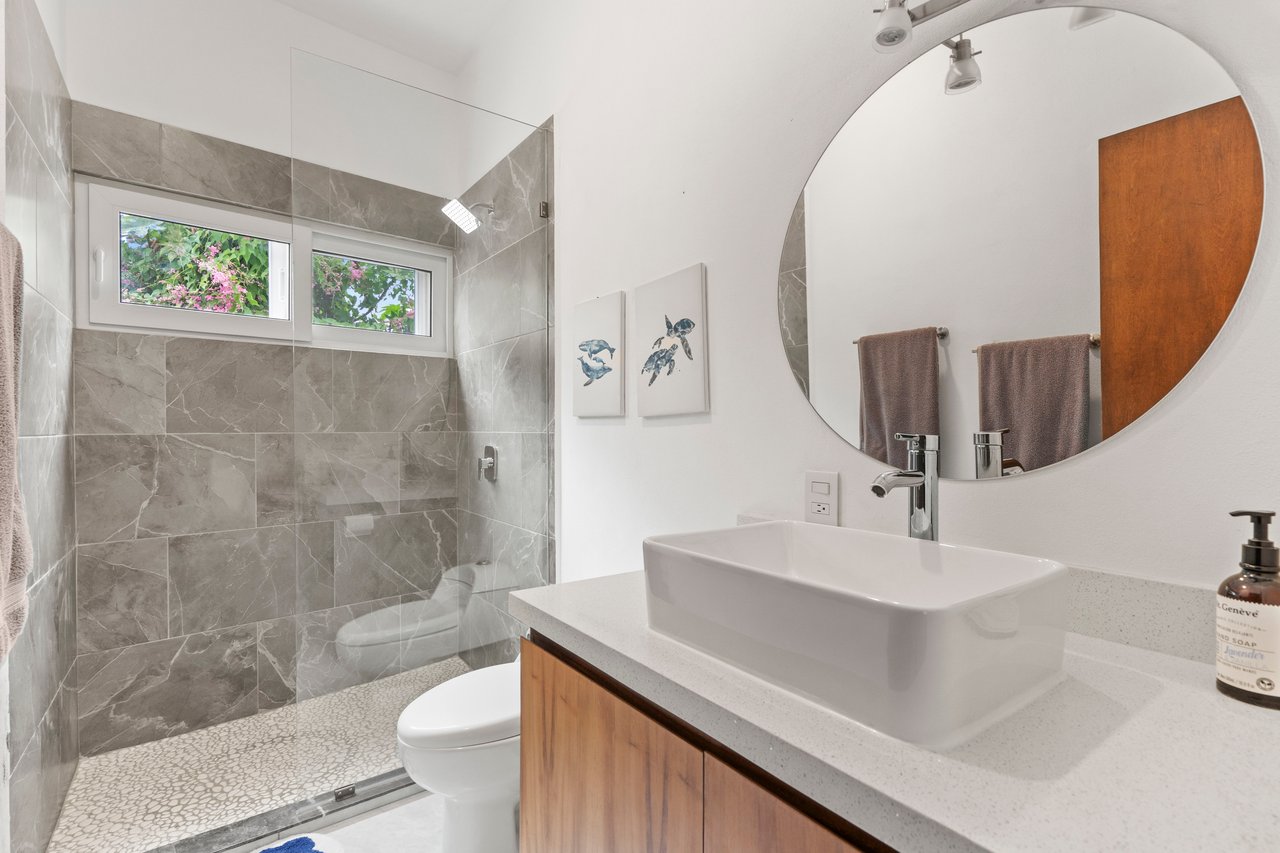 5 Bed Casa Luxe – Elevated Living in Bucerías Only $625K USD