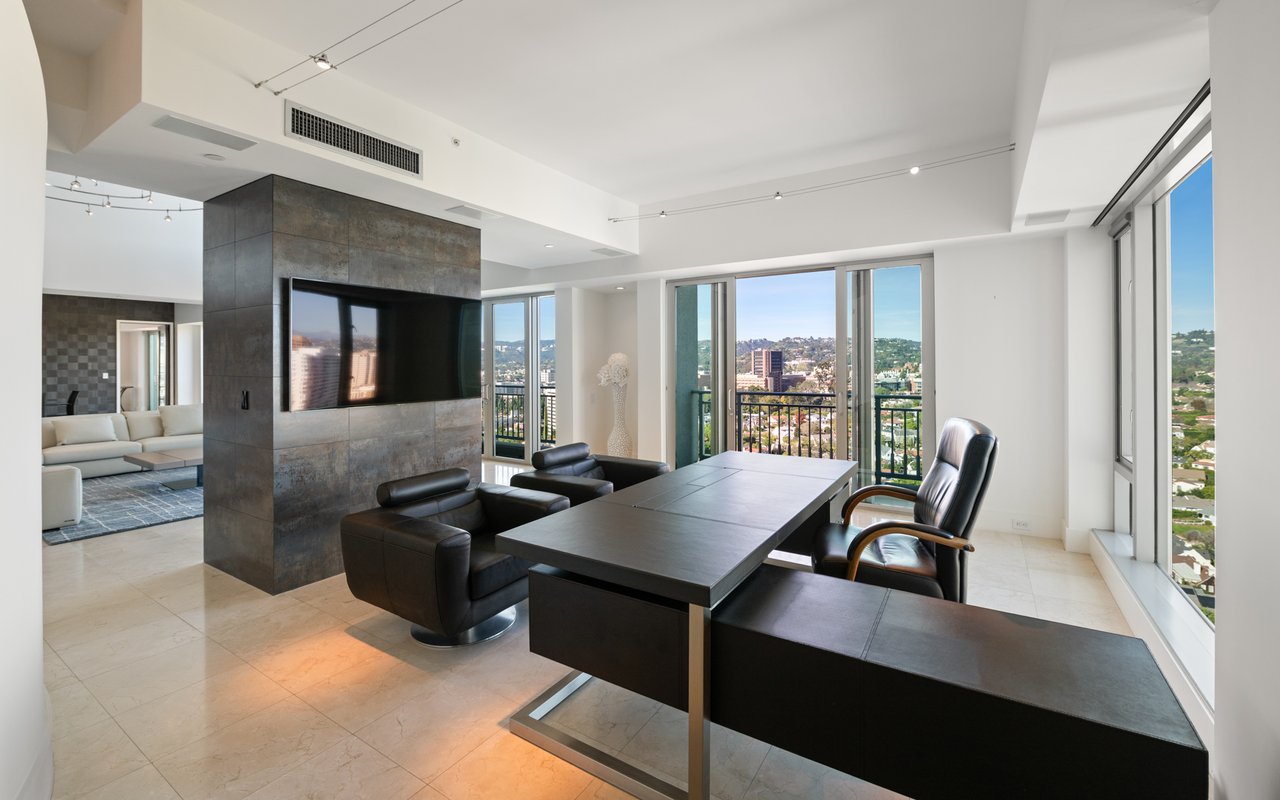 Remington Penthouse