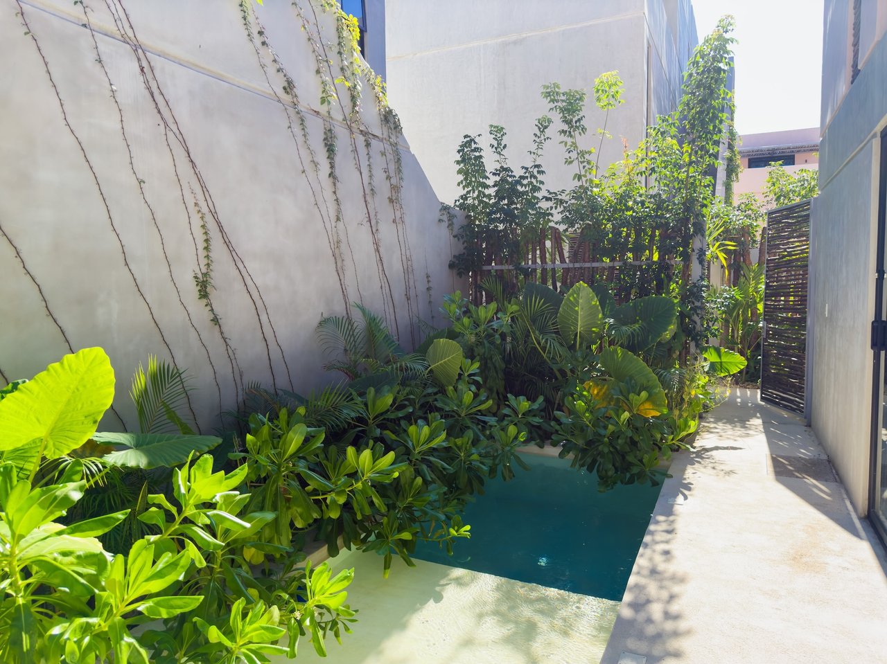 Seremonia 1.6 | Lock-Off Villa with Rooftop Pool in Tulum