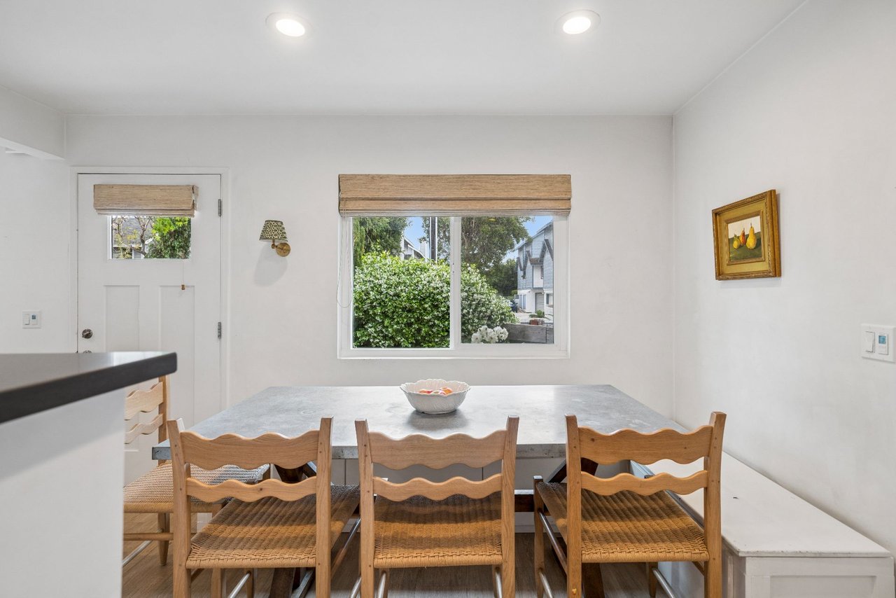782 W 18th Street