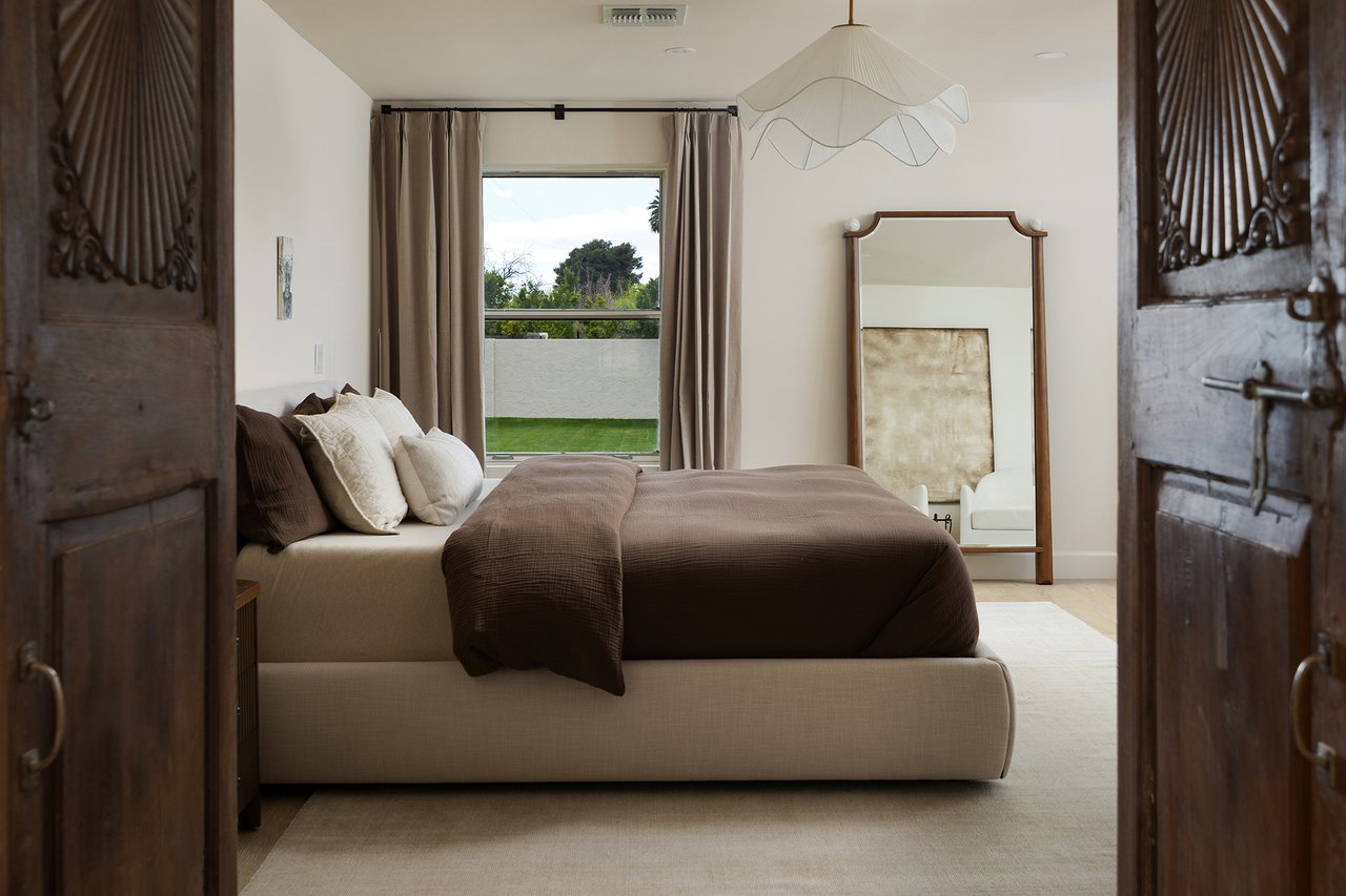 5501 E CAMELBACK Road