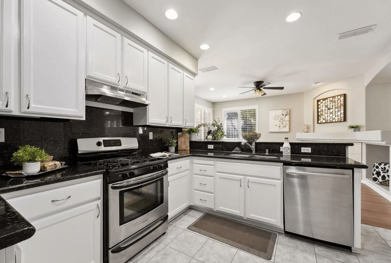 Pending Sale! 2192 Sherington Dr. Sacramento, CA 95835