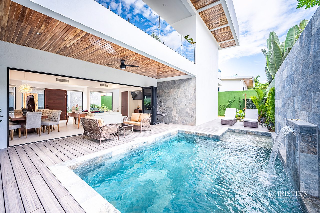 A Private Collection of Five Luxury Beachfront Villas - Rio Mar