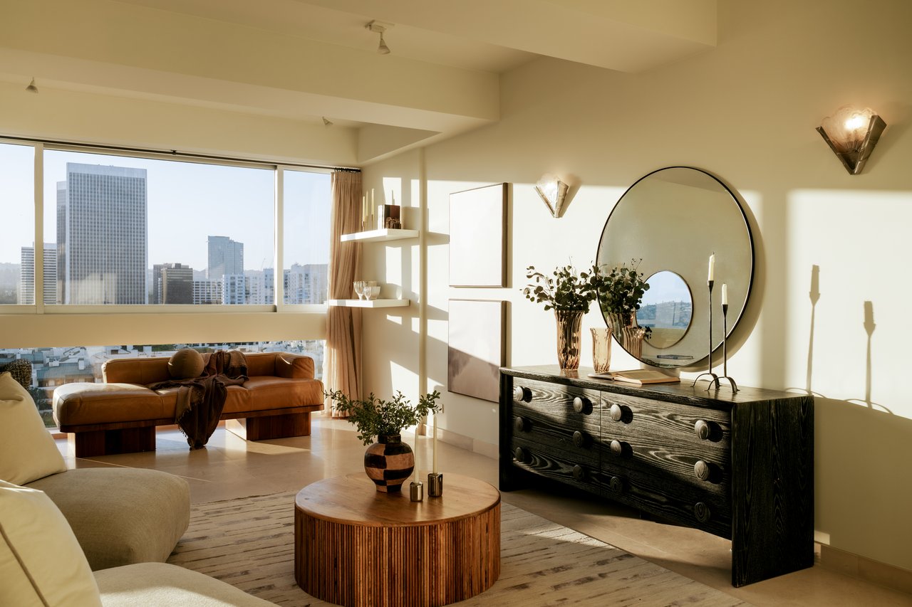 2222 Avenue Of The Stars Unit: 1404