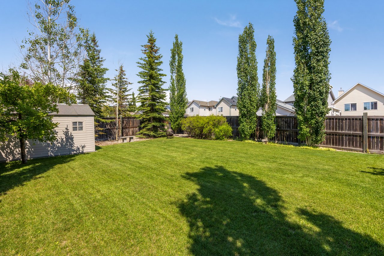 113 Tusslewood Bay NW