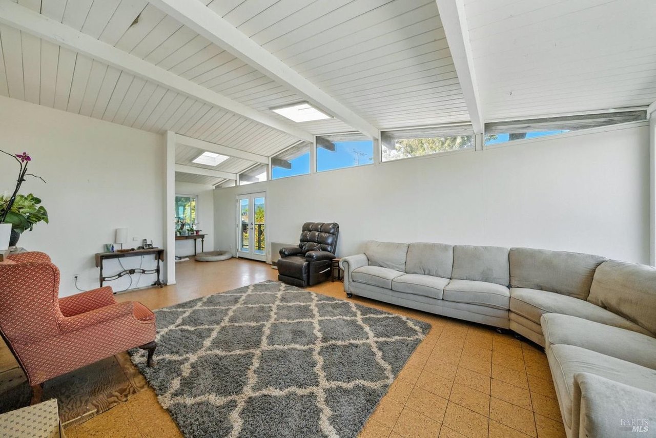 125 Aspen Rd