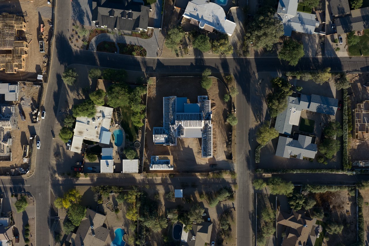 7047 E JENAN DR