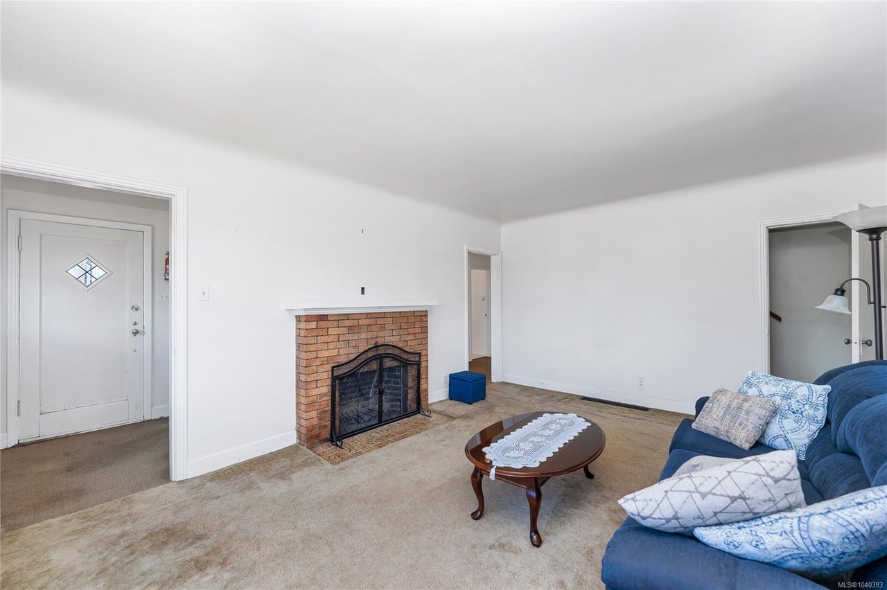 201 Burnside Rd