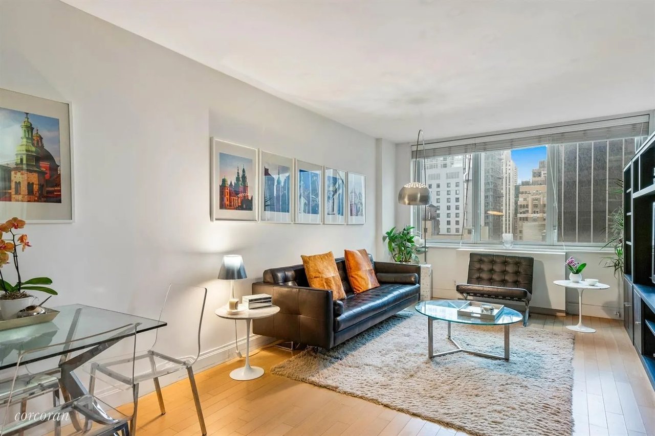 212 E 47th St #26J