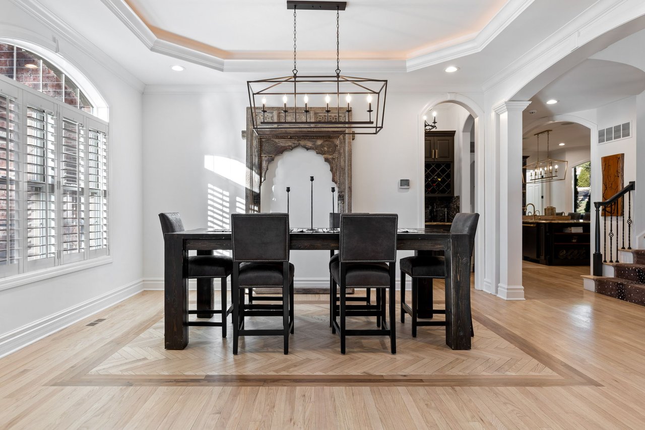 24 Williamsburg Estates Drive