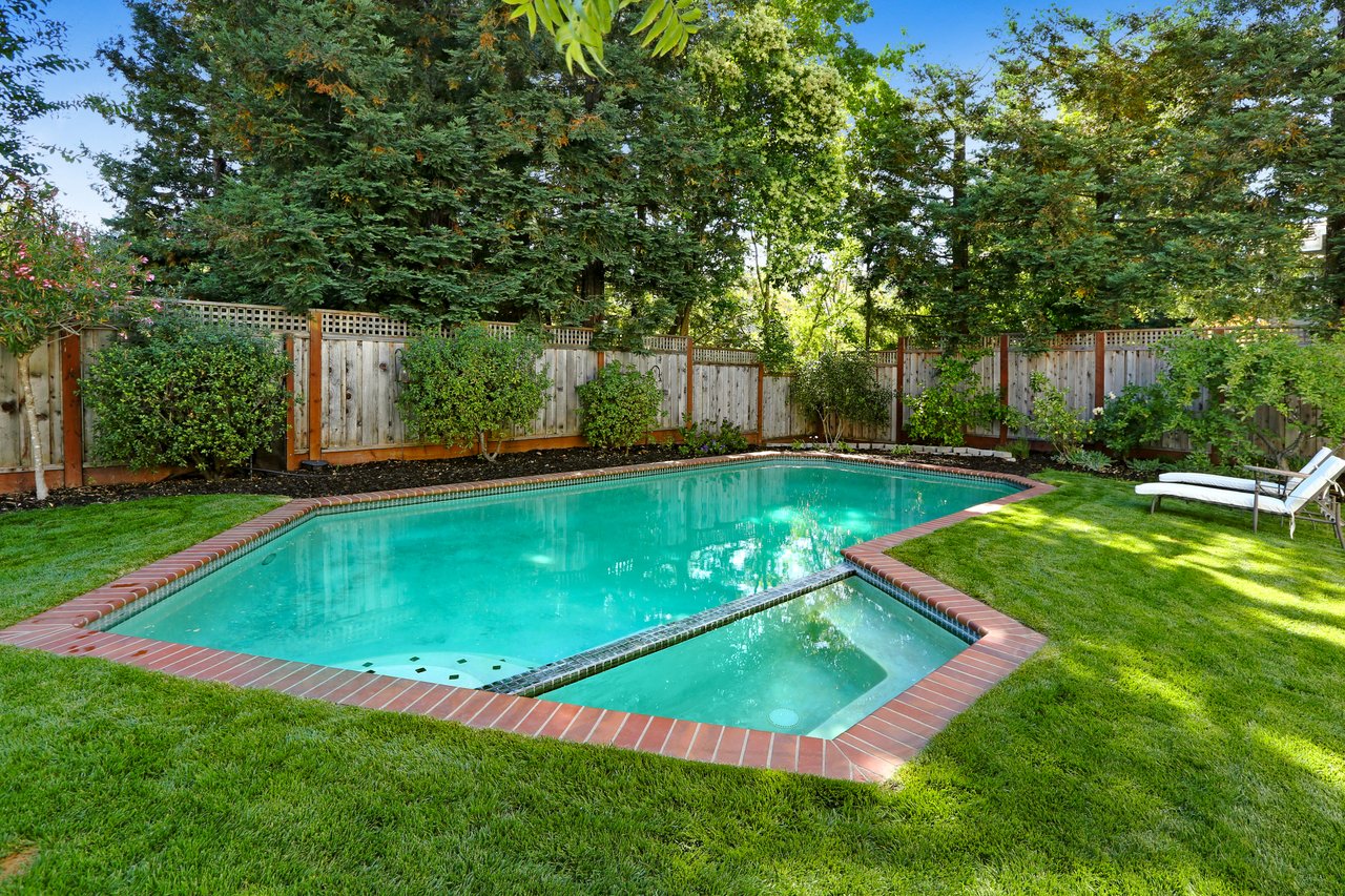 319 Jester Ct