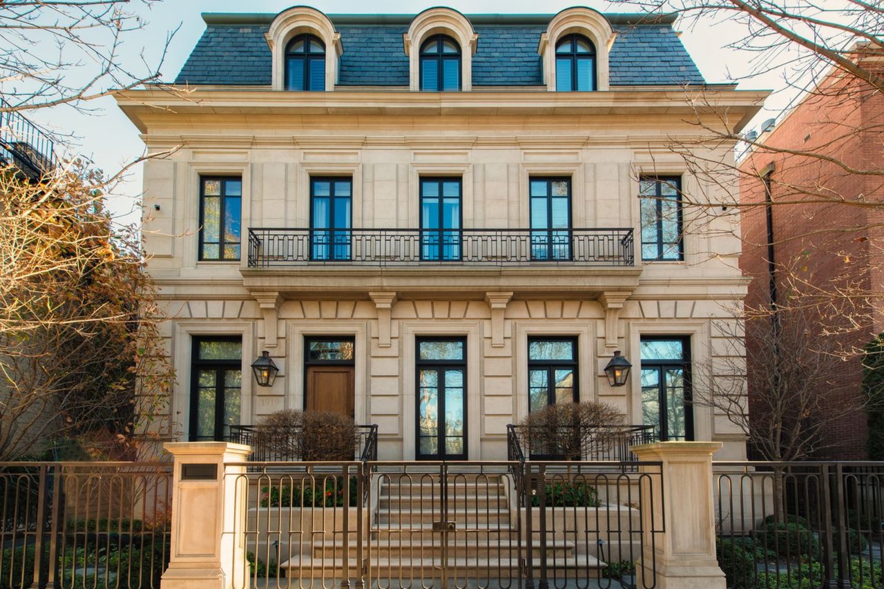 Renovate or List As-Is? A Chicago Seller's Guide to the Five Upgrades Buyers in the Loop and Near North Actually Pay For