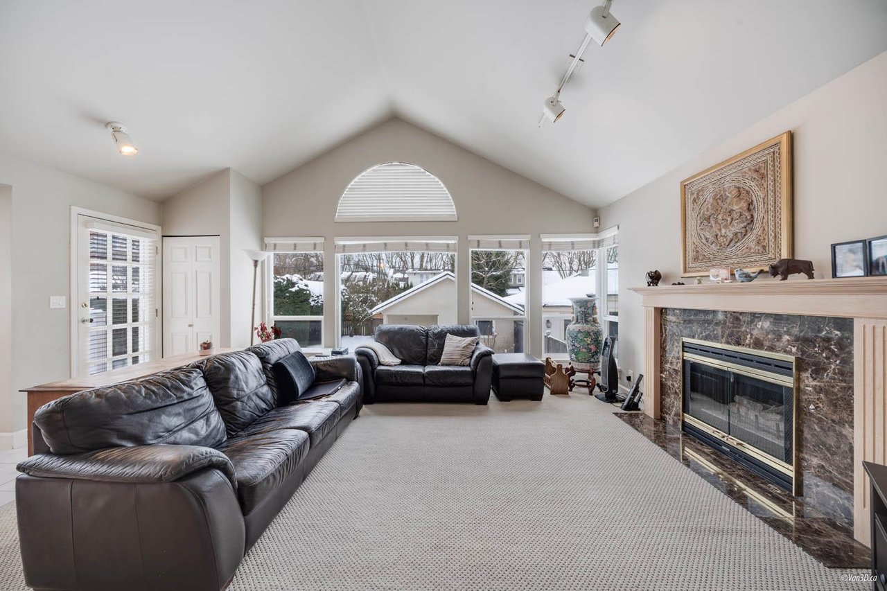 3650 W King Edward Ave