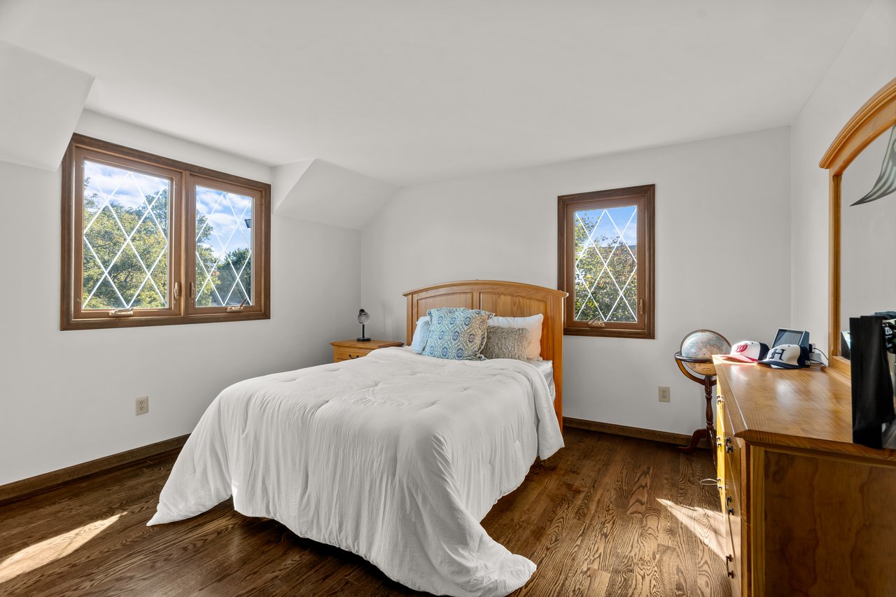 5 High Point Ct