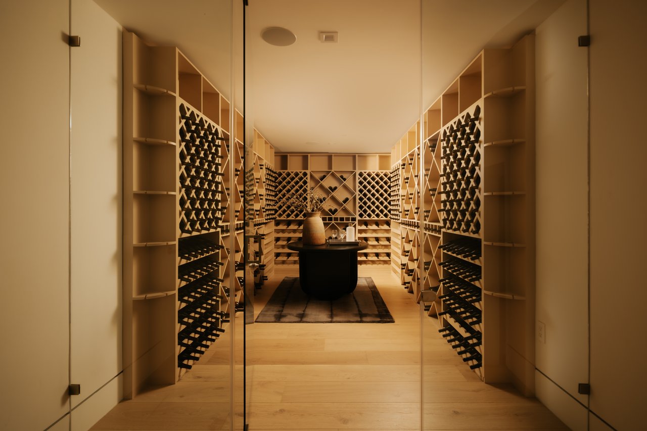 260 S Canyon View Dr