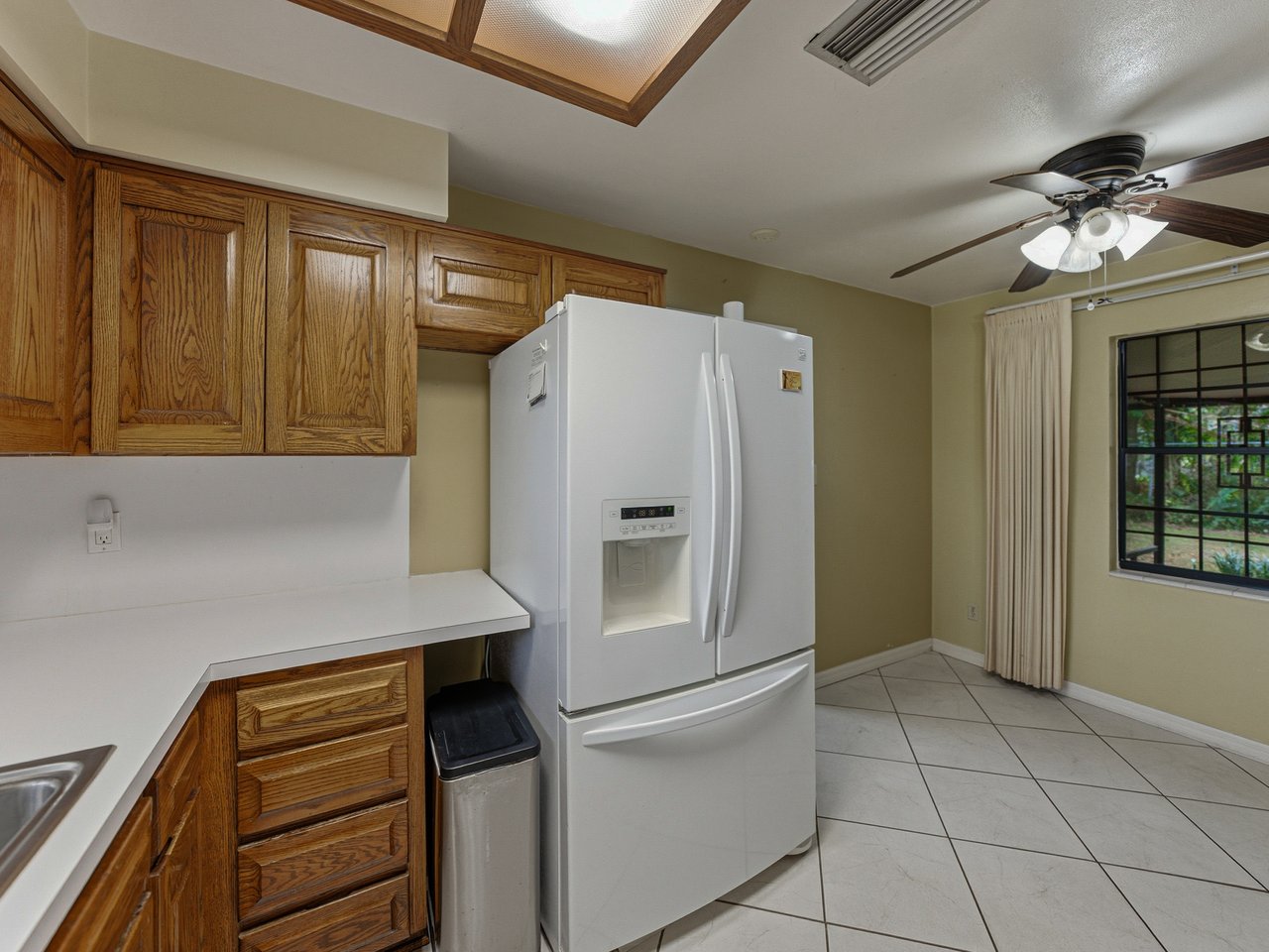 2702 Auburn Avenue W