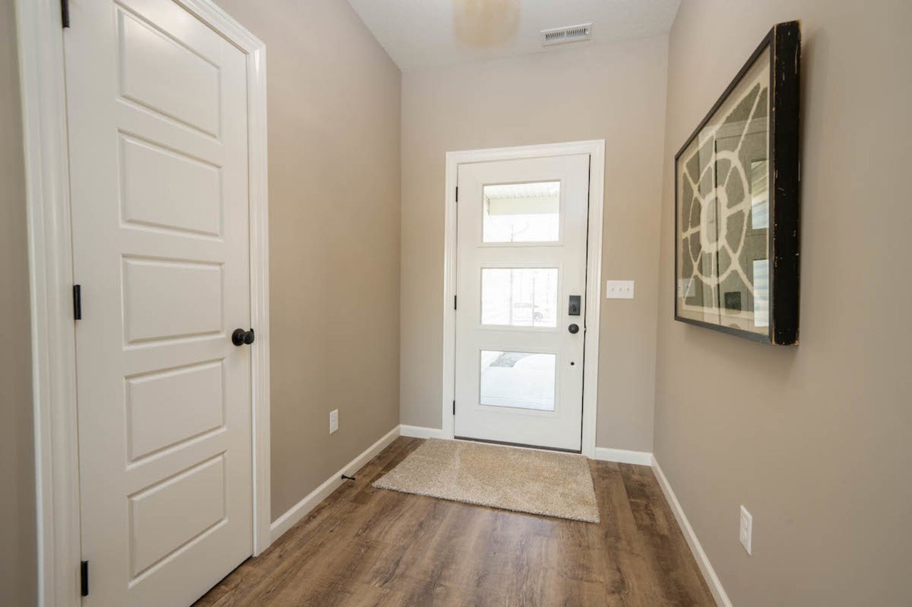 112 Oak Tree Pl
