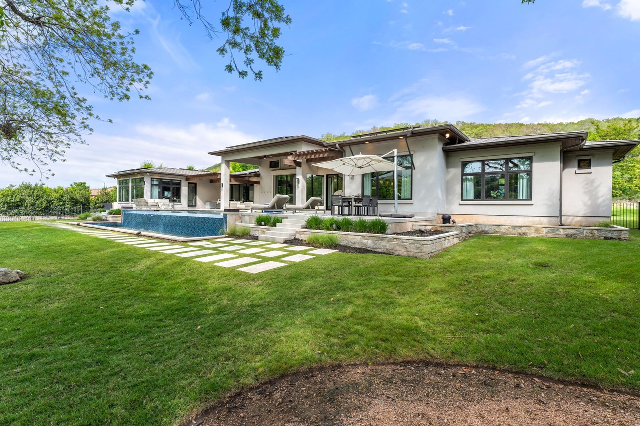 8508 Big View Drive