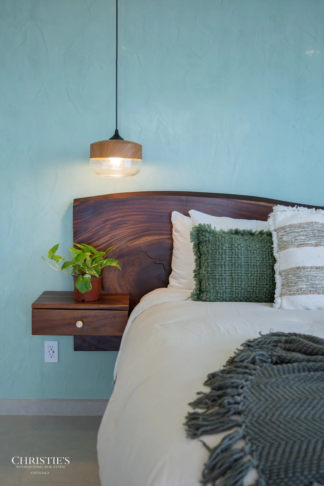 Casa Vista Escondida