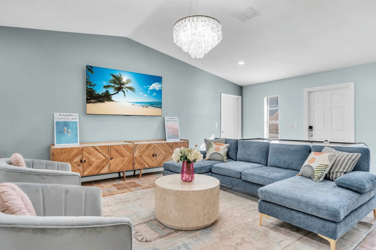 Nicole Launches an Airbnb in Southwest Florida!