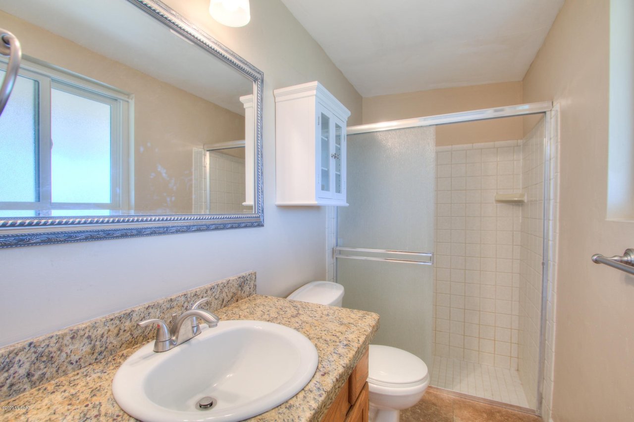 3159 W Calle Cereza
