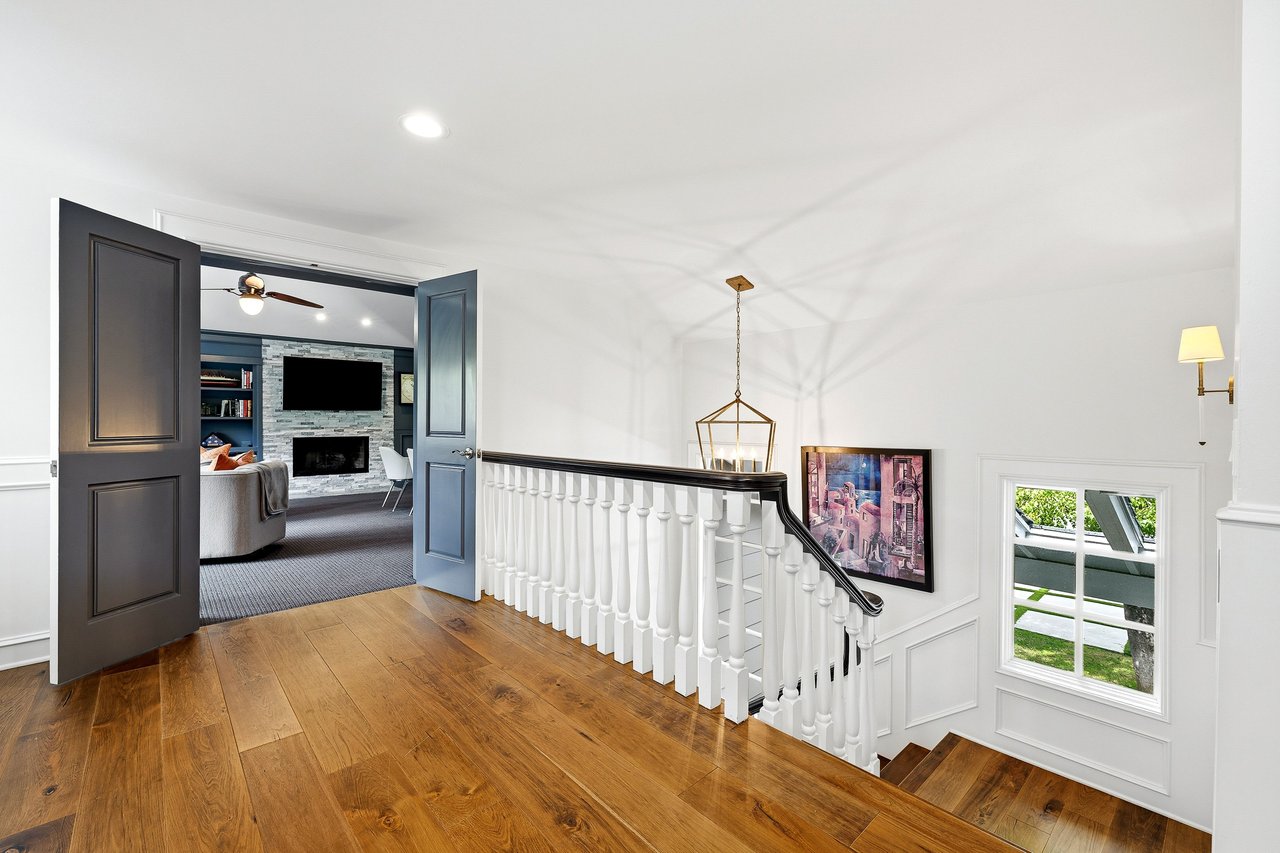 24317 Bridle Trail Rd