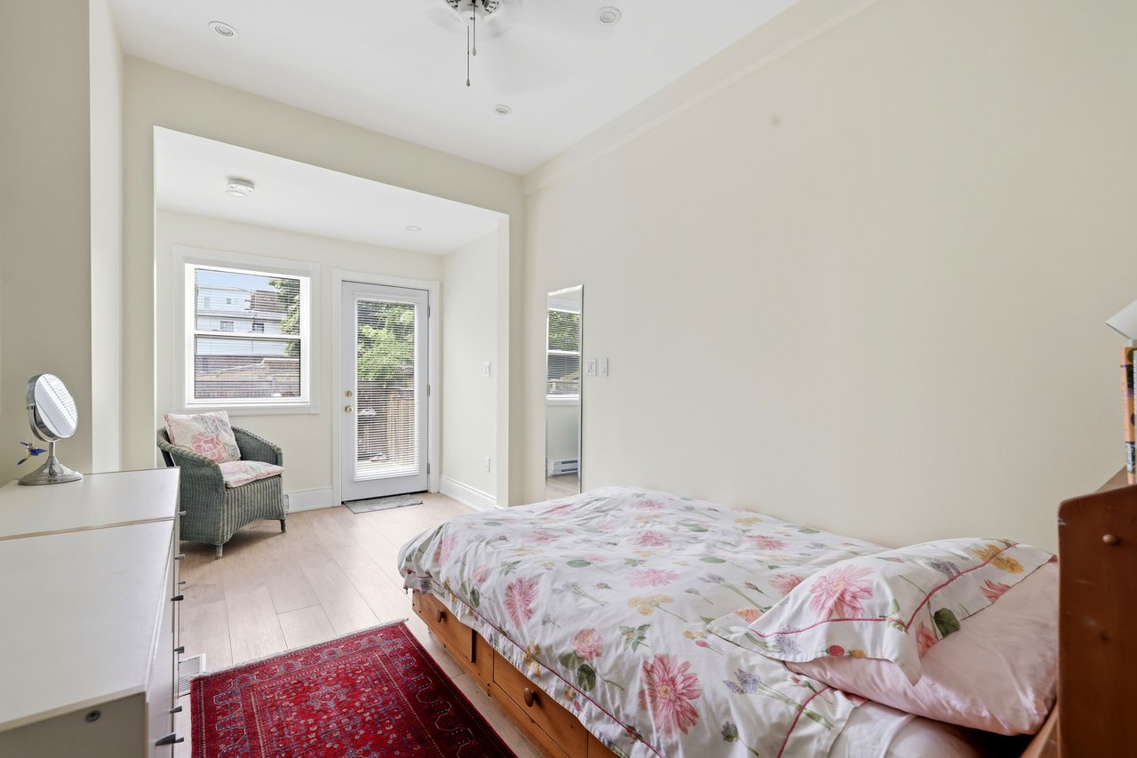 138 Major St