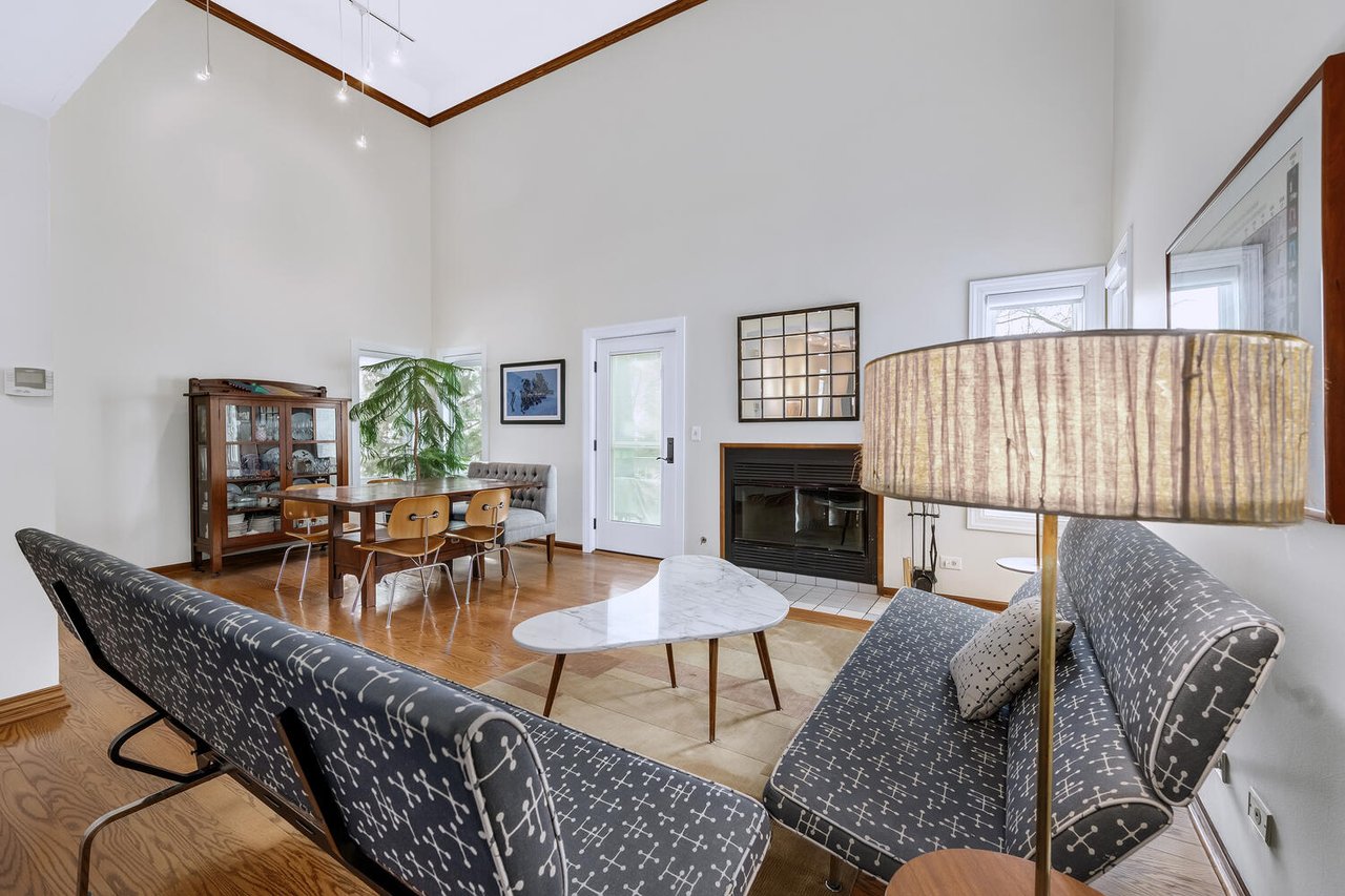 412 Lawrence Avenue Glen Ellyn | Walk to Downtown | No HOA Townhome | Joe Soto @ RE/MAX