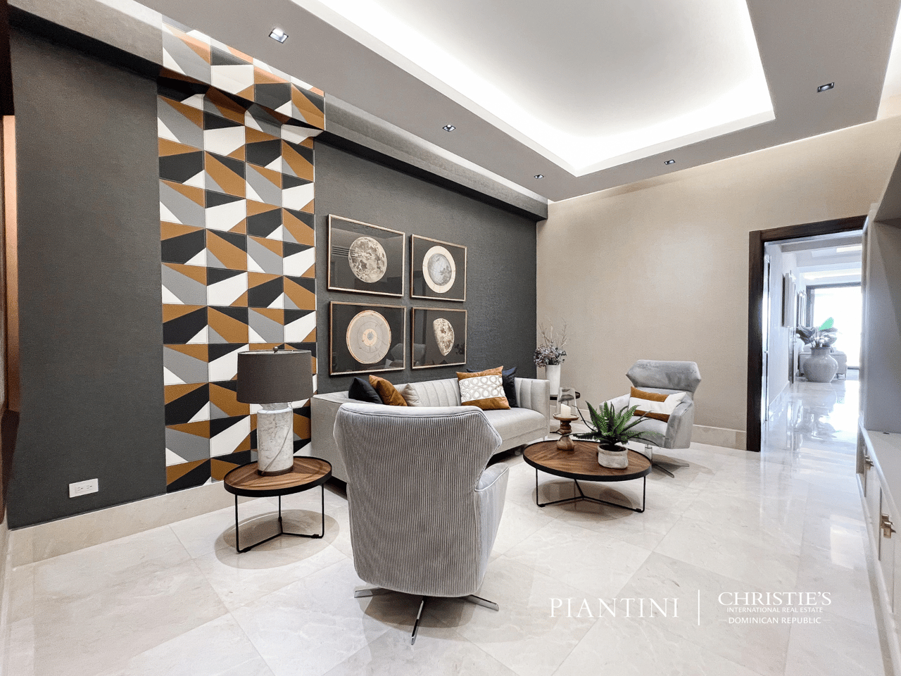 Modern Luxe, Santo Domingo