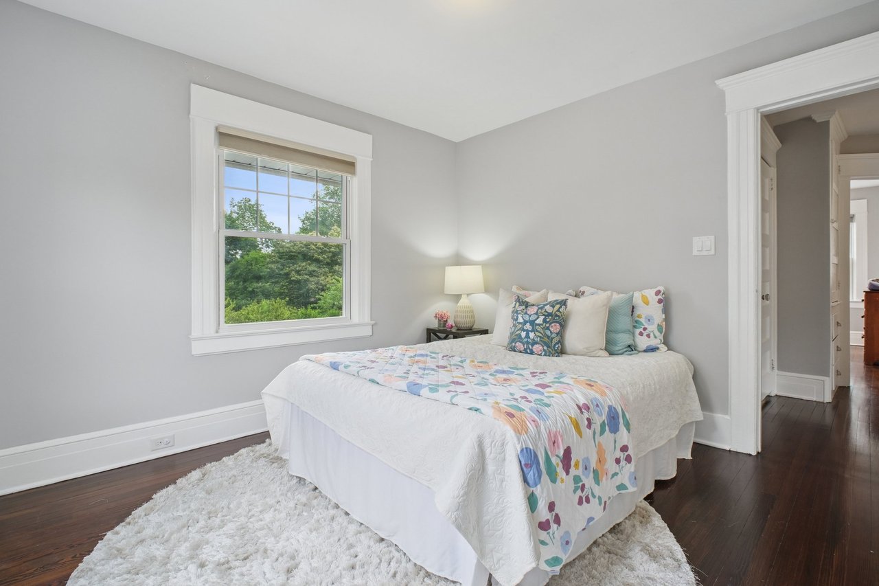 1 Winthrop Place