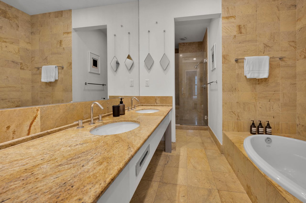 Luxury Penthouse for Lease in Brickell