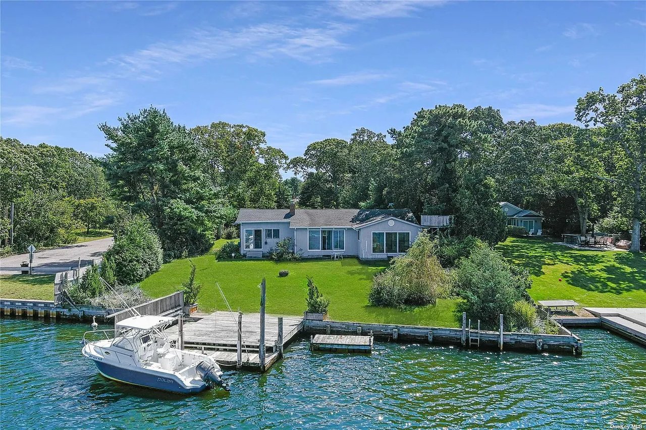 187 Evergreen Rd