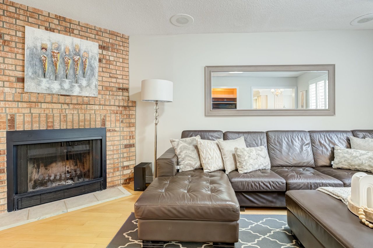 74 Penny Cres