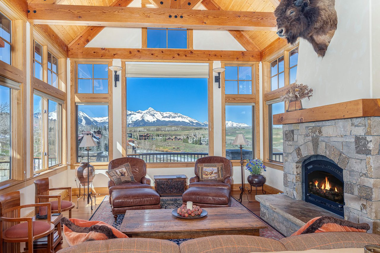 212 Knoll Estates Dr