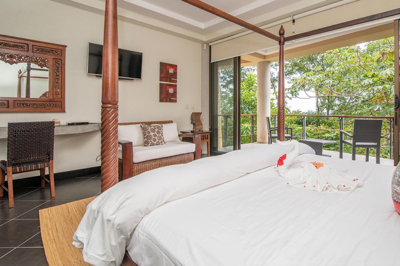 Balinese Tropical Luxury Estate, Manuel Antonio, Puntarenas
