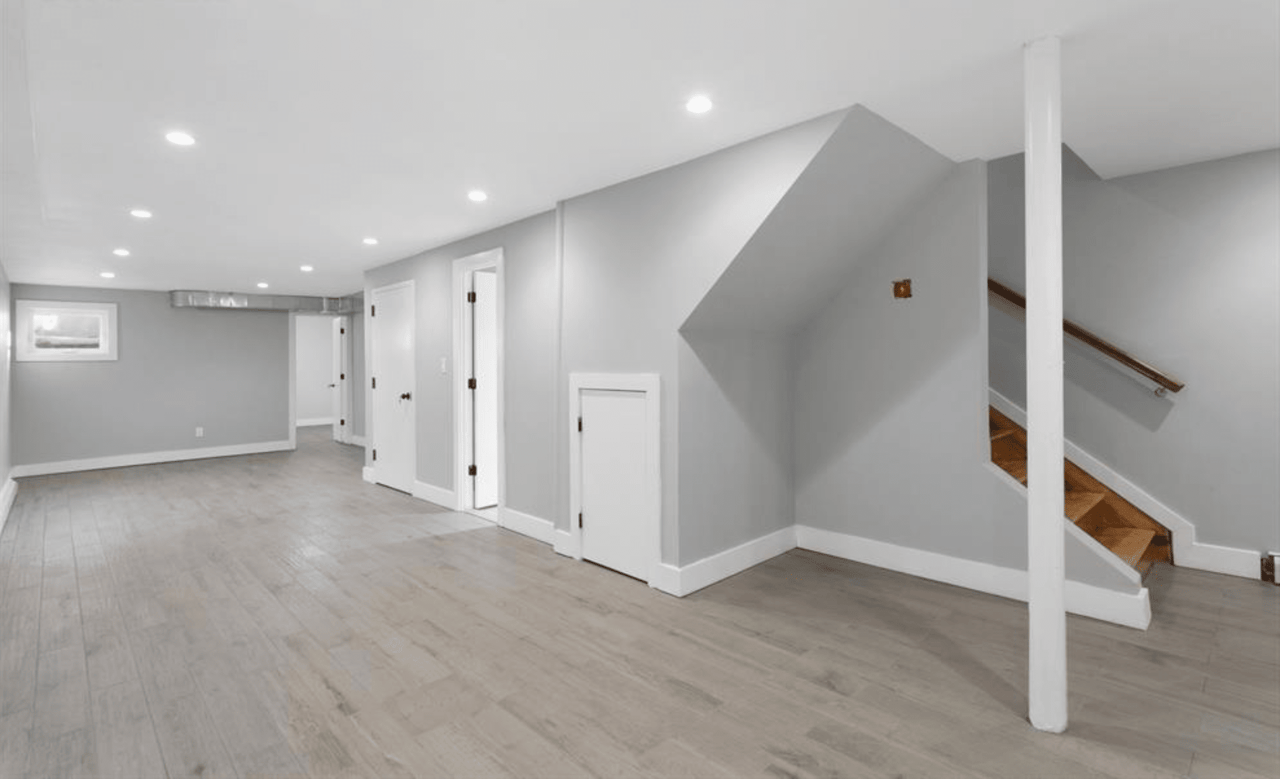 1410 Putnam Ave
