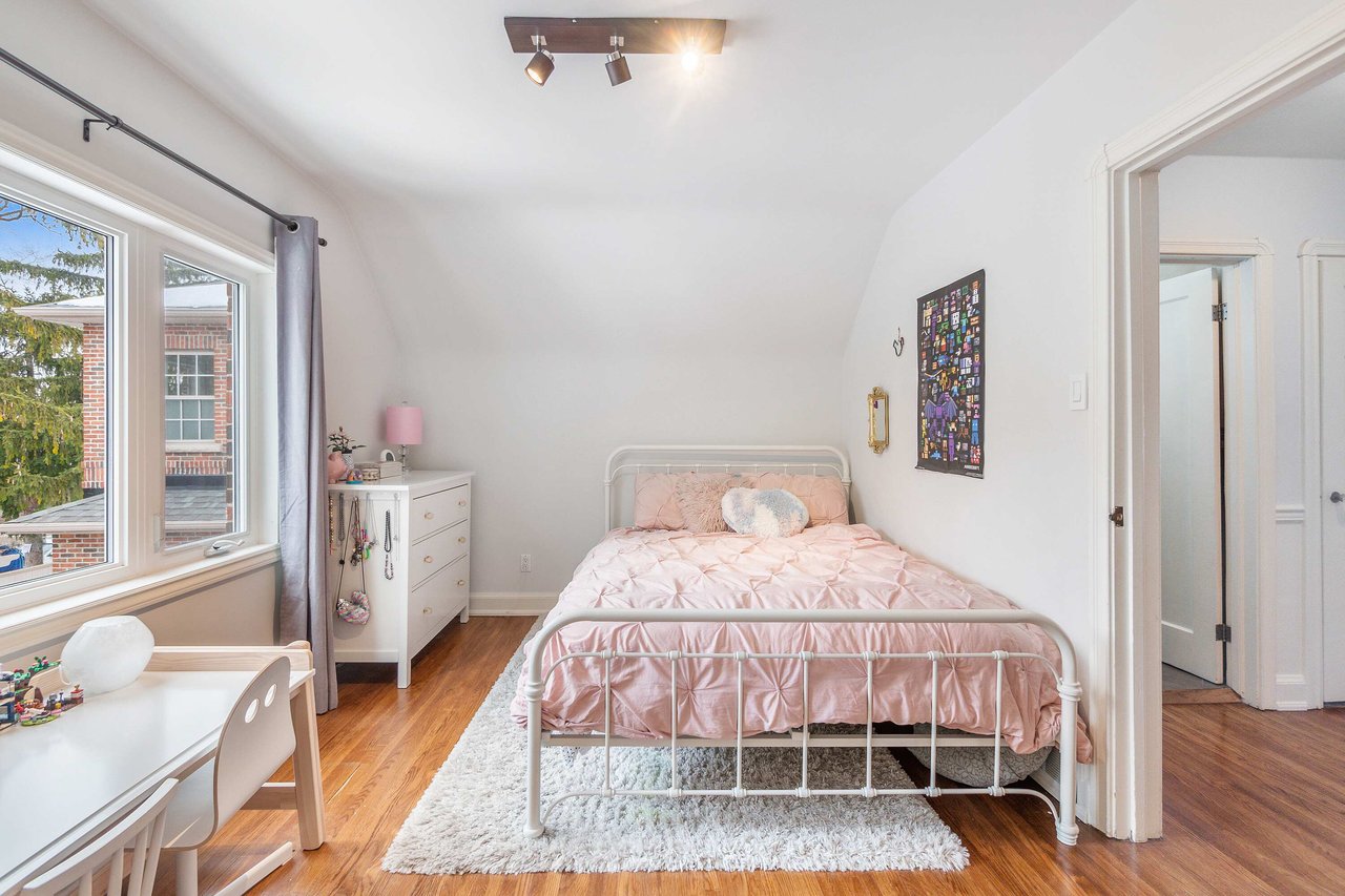 10 Kingslea Gardens