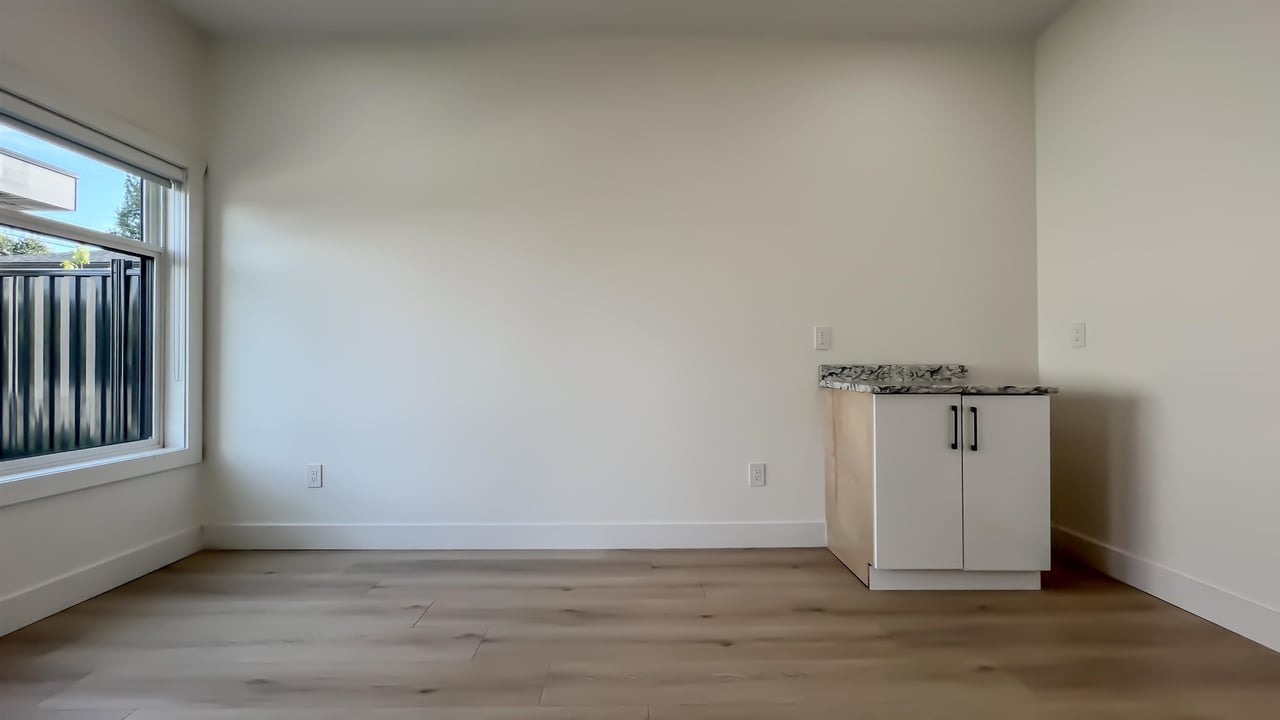 8020 19th Ave