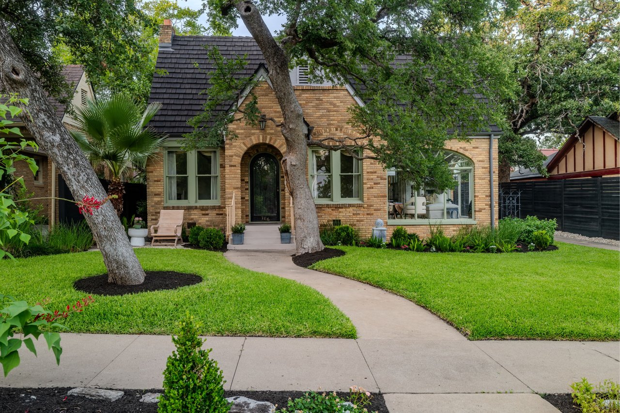 106 Laurel Lane