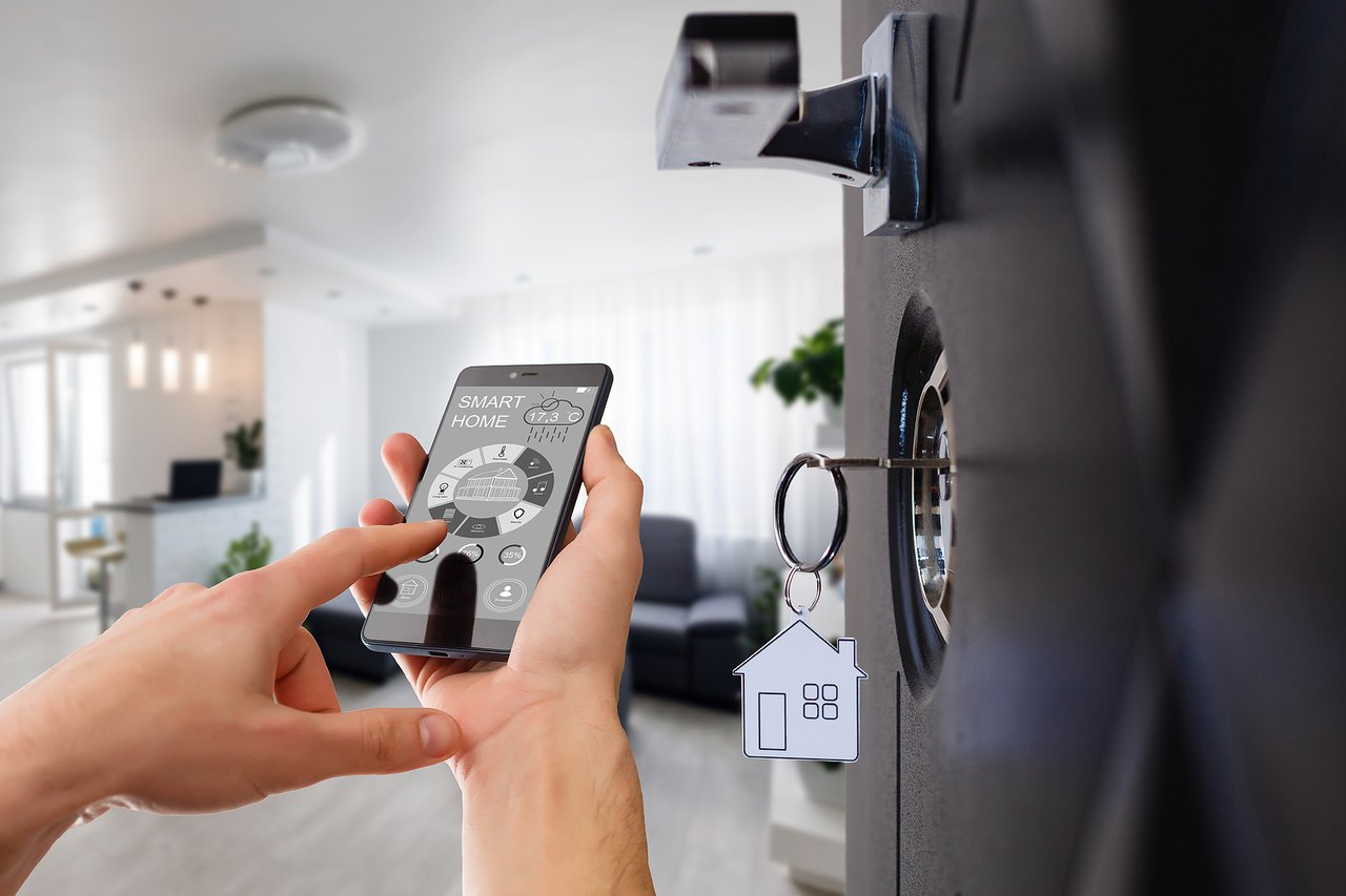 Smart Homes & Tech: What Buyers Are Looking For