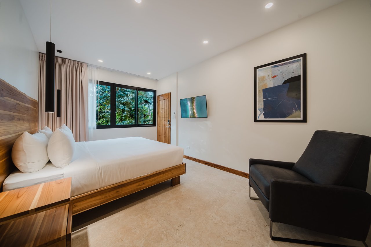 American luxury where the mountains meet the Pacific