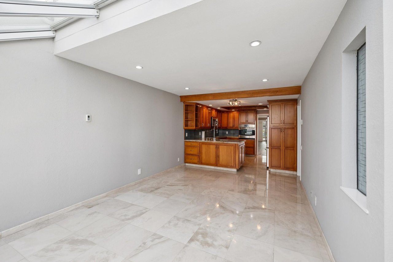 1018 Lido Lane