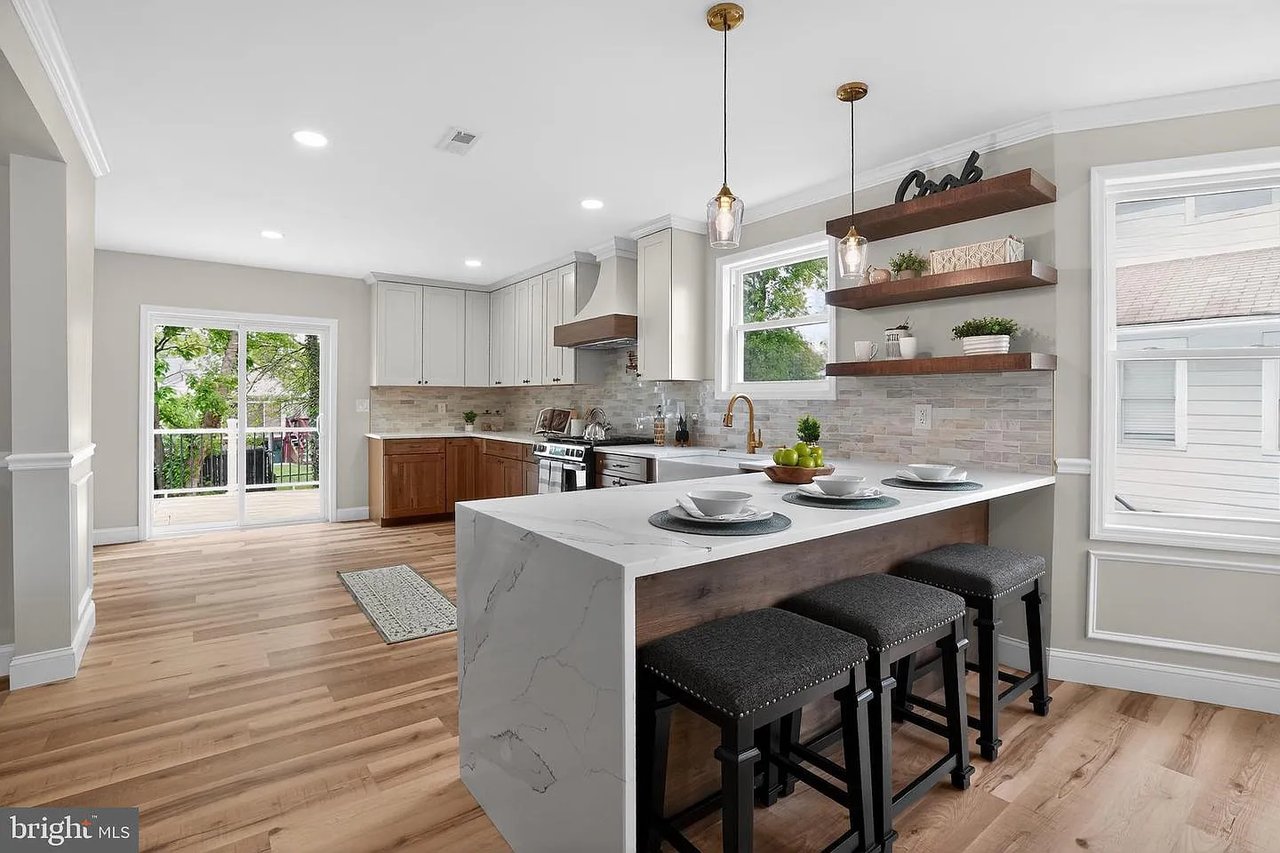 214 State St, Cherry Hill, NJ 08002