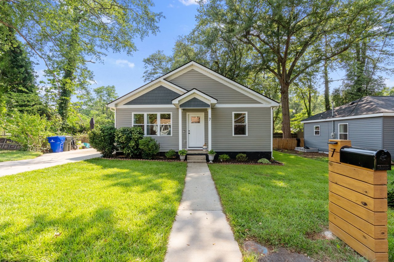 7 Lark St Greenville, SC 29607