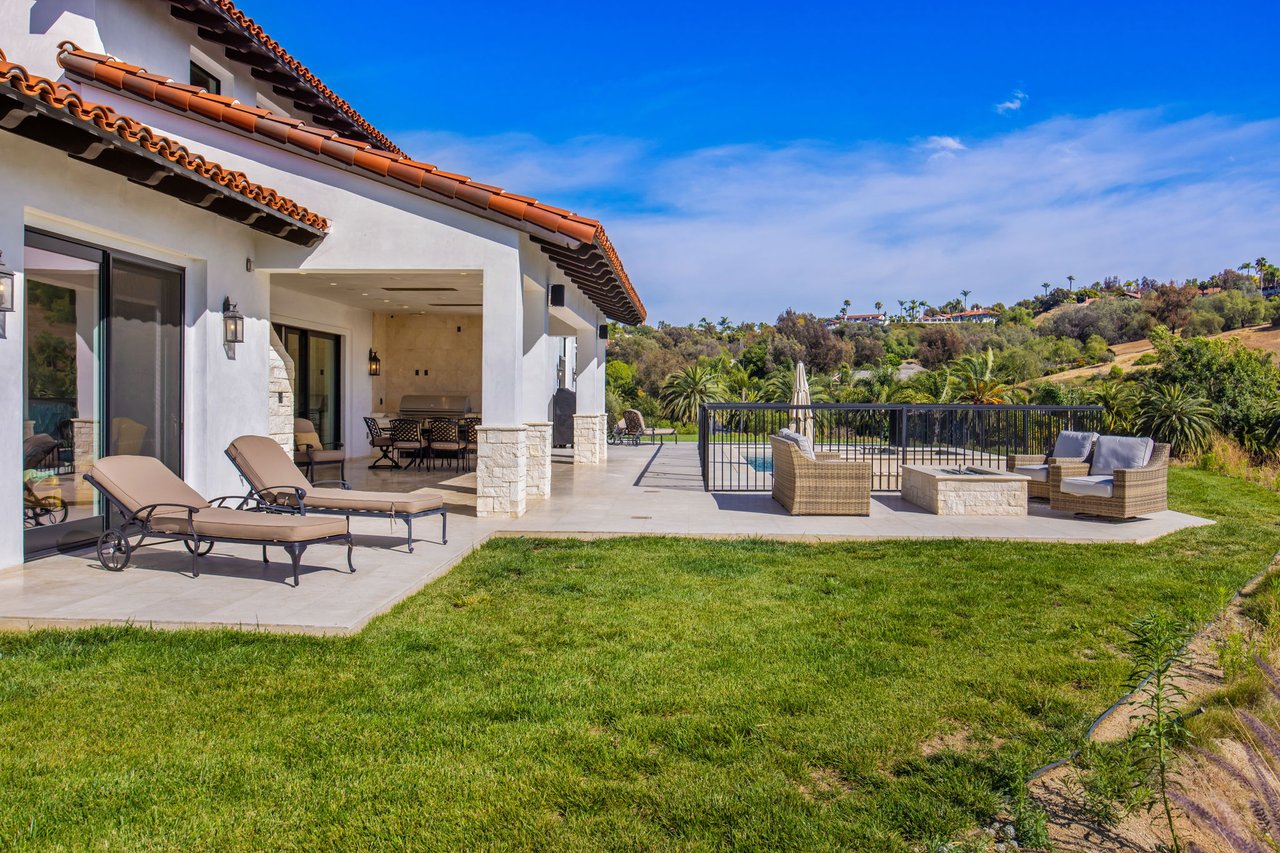 31324 Lake Vista Circle