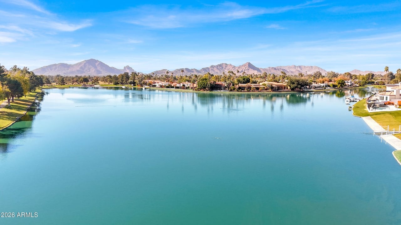 8462 E SAN BERNARDO Dr