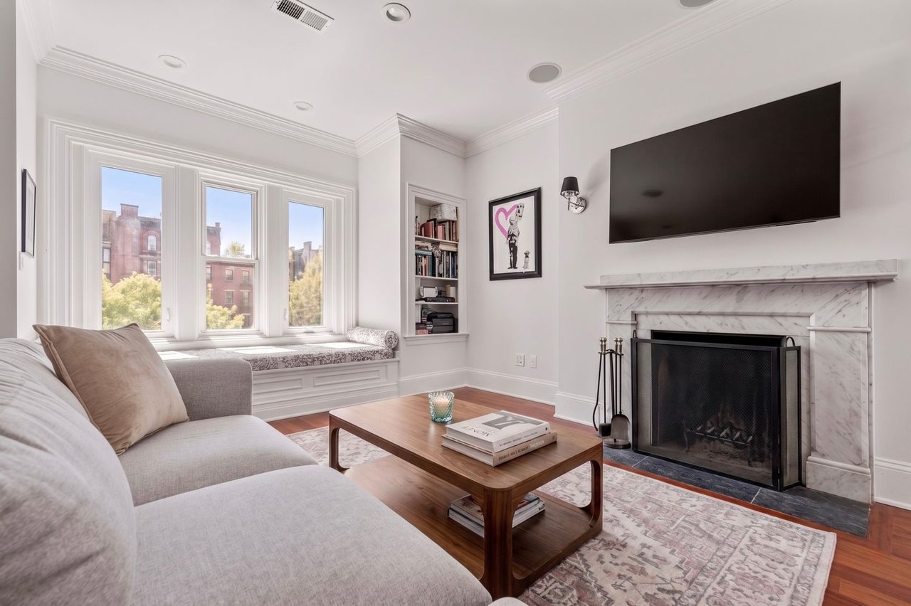 321 Commonwealth Ave, Unit 40